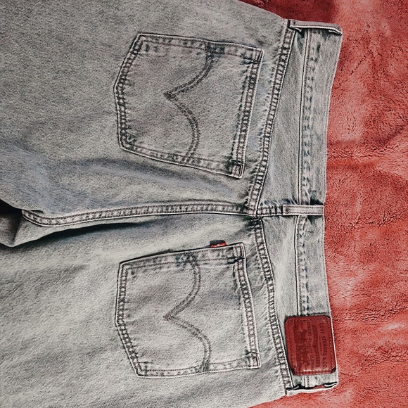lightly worn, Levi’s Wedgie Icon Jean, size 31, - Picture 1 of 4